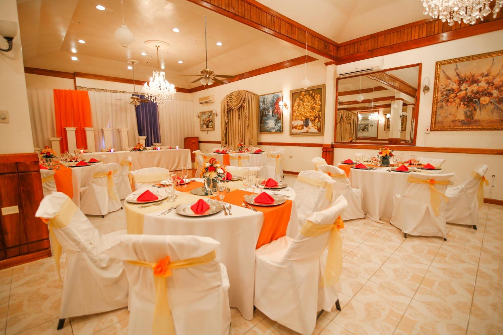 נגריל Rayon Hotel מראה חיצוני תמונה