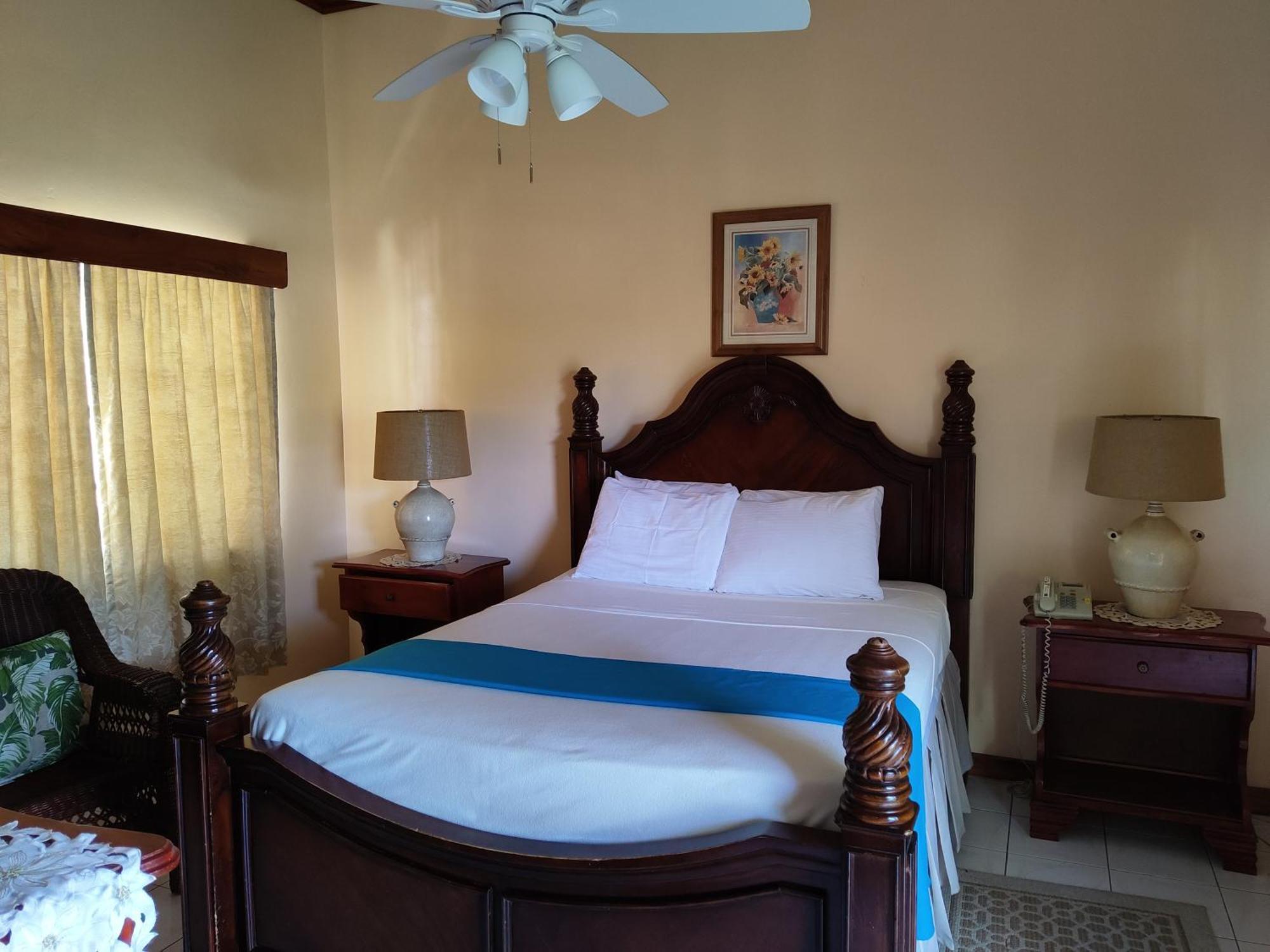 נגריל Rayon Hotel מראה חיצוני תמונה