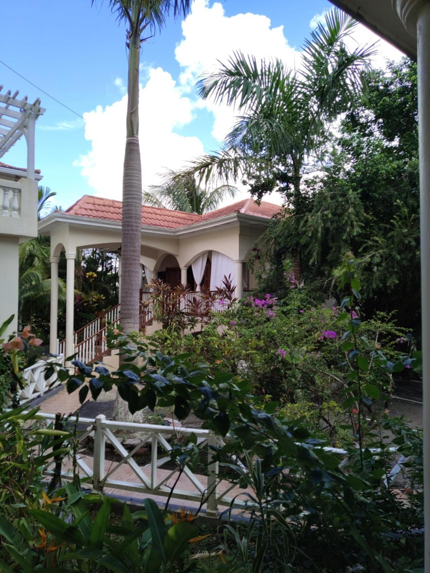 נגריל Rayon Hotel מראה חיצוני תמונה