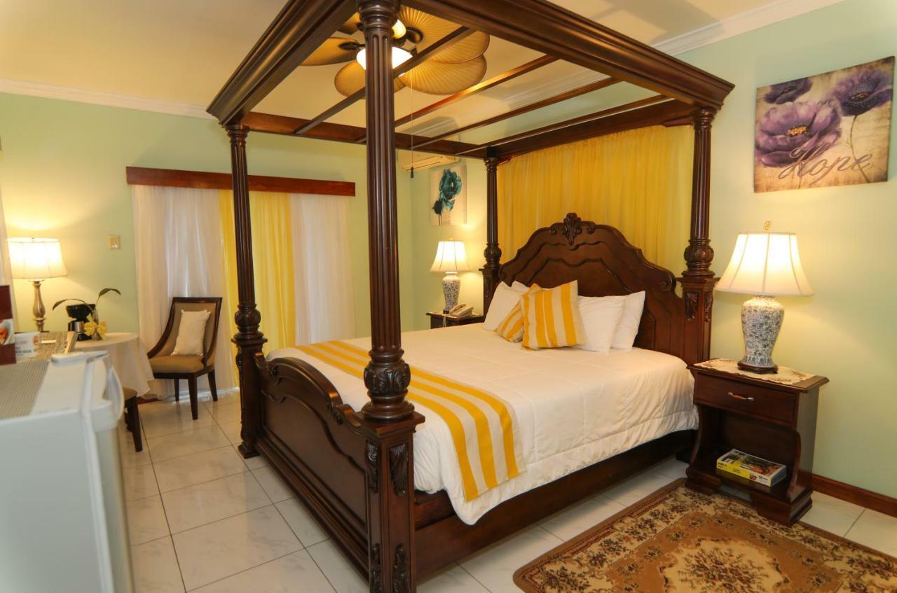 נגריל Rayon Hotel מראה חיצוני תמונה